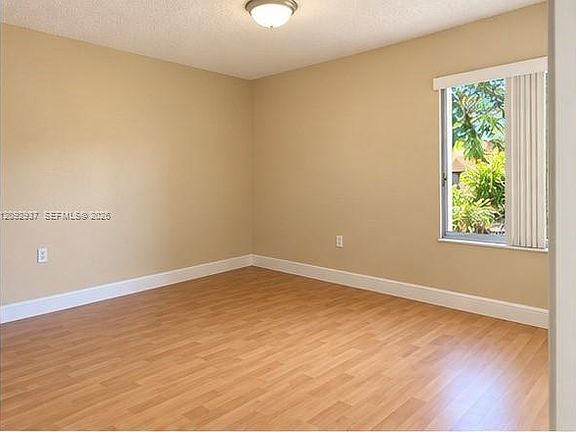 3rd image of 7204 Fairway Dr APT I21