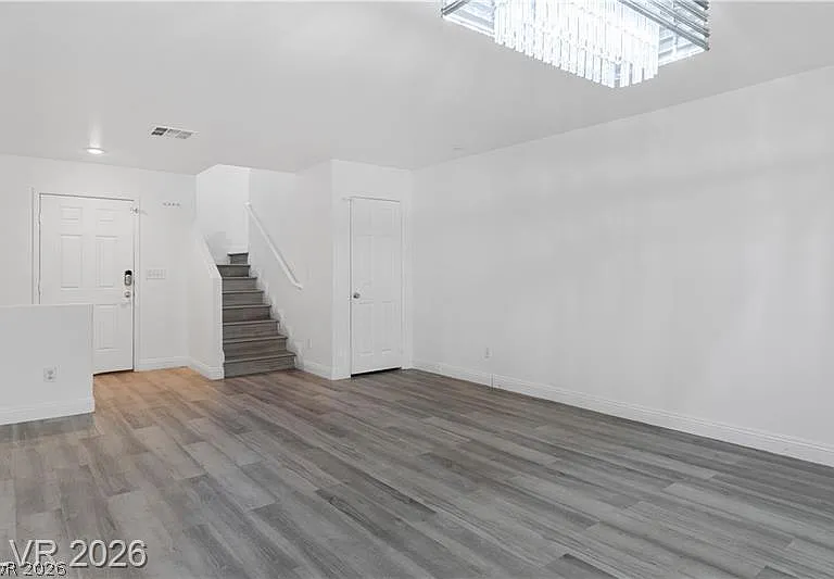 6109 Brenneman St — Photo 5