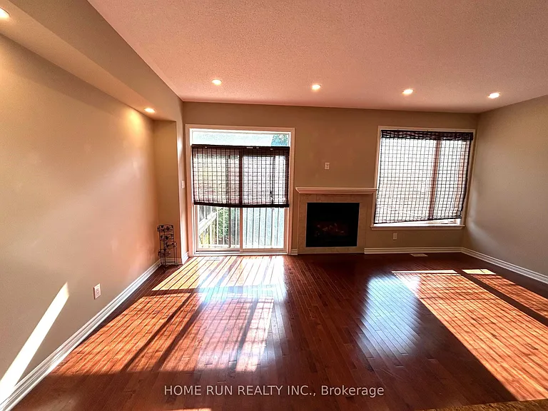 862 Fletcher Cir — Photo 7