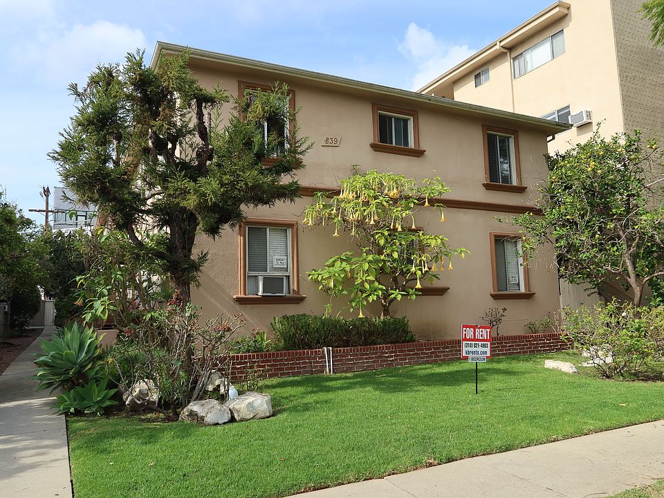 1st image of 839 S Wooster St #4