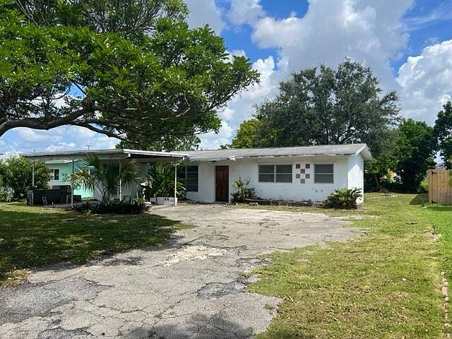 1st image of 921 NW 8th Avenue