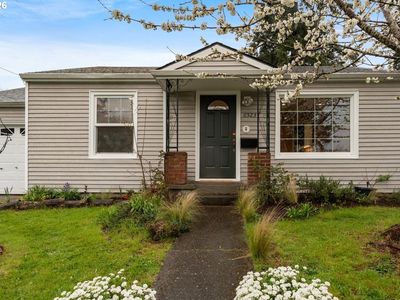 6523 SE 84th Ave, Portland, OR, 97266
