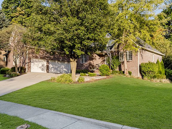 2nd image of 502 Pitney Dr
