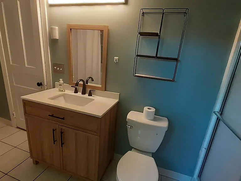 38 E Union St #UPPER — Photo 15
