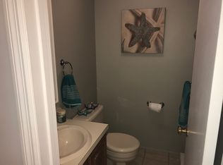 18 3rd St #B, Norwalk, CT 06855