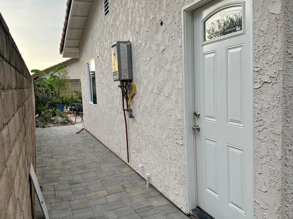 1591 Sierra Madre Dr, Camarillo, CA 93010