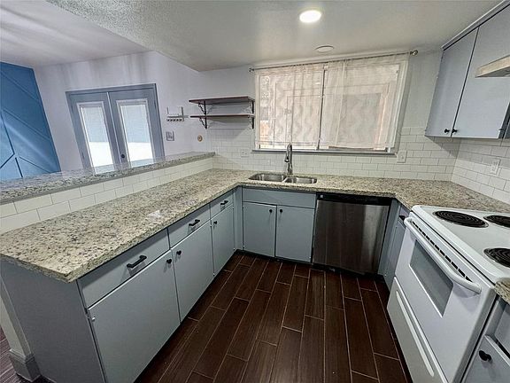 2nd image of 10010 Knoboak Dr