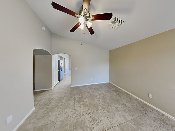 4th image of 31253 N Blackfoot Dr
