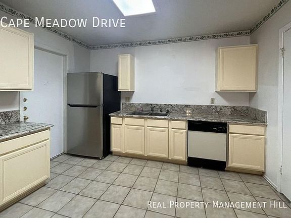 4th image of 6711 Cape Meadow Dr