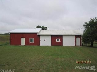 8335 N Custer Rd, Free Soil, MI 49411
