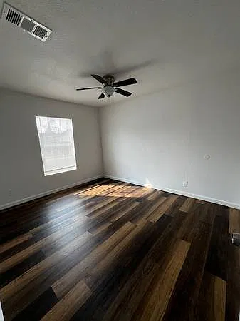 3 bed, 1500 sqft, $1,695 — Photo 4
