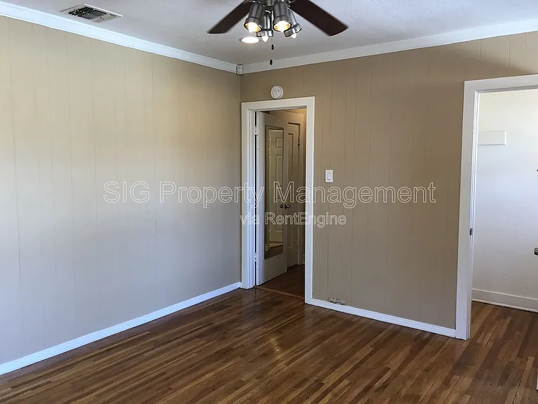 507 E Cypress St — Photo 12