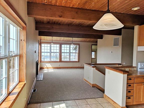 514 SW 7th view from dining to living area