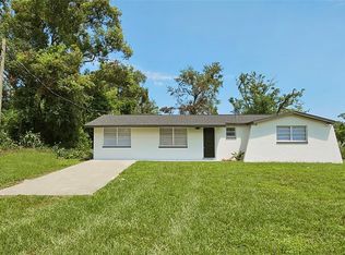 9526 Eastfield Rd, Thonotosassa, FL 33592