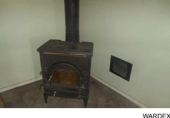 4th image of 2310 E Lipan Blvd