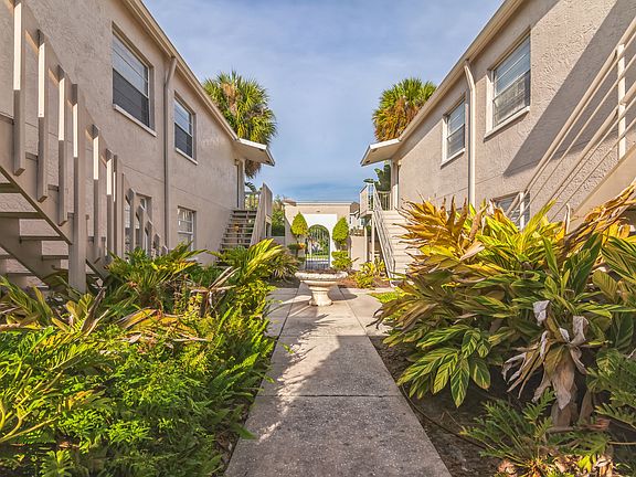5th image of 408 S Tampania Ave #10468976