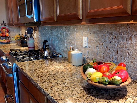 4th image of 20402 W Canyon Dr
