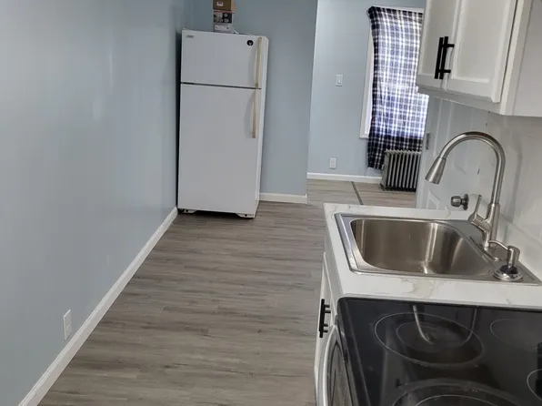 1671 Broadway APT 1, Schenectady, NY 12306