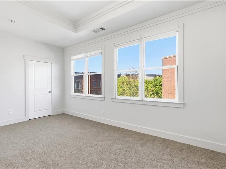 740 Liberty Commons Dr NW #1101 — Photo 34