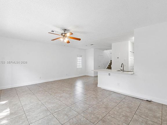 4th image of 16035 Emerald Cove Rd