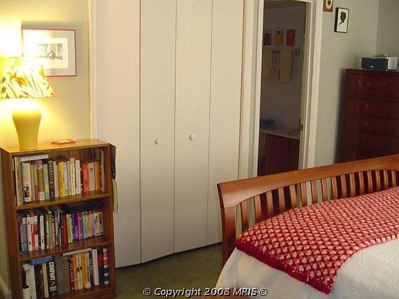 Bedroom, with 2 closets