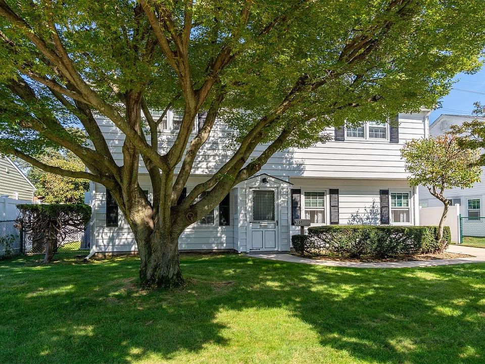 1st image of 105 Hickory Lane