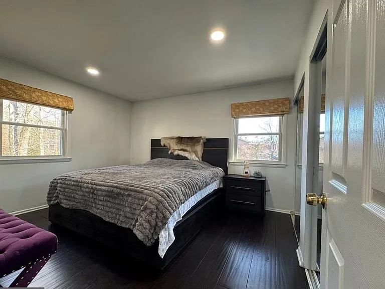 131 Casmar St SE — Photo 14