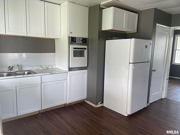 2nd image of 1540 10th Ave