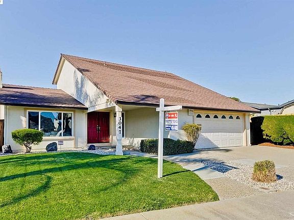3rd image of 3047 San Mateo Way