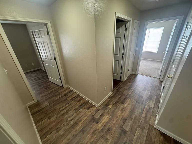 125-139 Hickory Ridge Dr — Photo 13