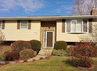 64 Knox St, Hanover Township, PA 18706
