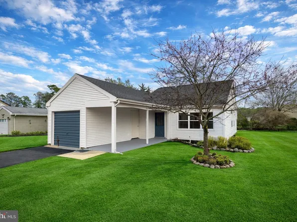 38 Narberth Pl, Southampton, NJ 08088