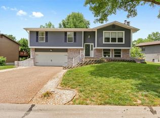 4044 Ramona Ln, Saint Charles, MO 63304