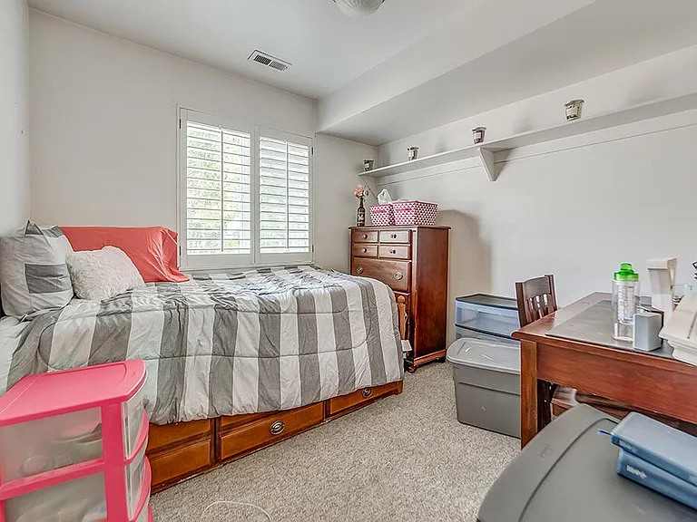 642 N 200 E #209 — Photo 11