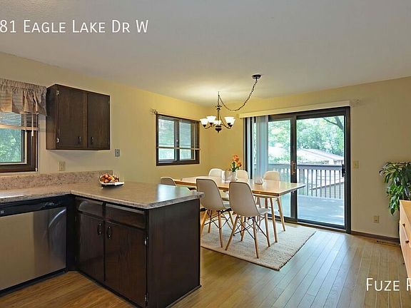 2nd image of 481 W Eagle Lake Dr
