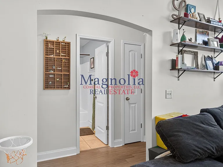 268 Scarlett Ln — Photo 21