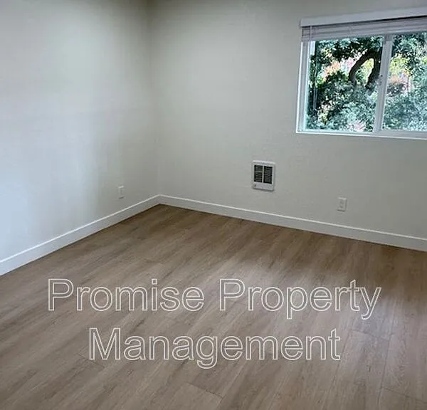 1737 Bayview Heights Dr #46 — Photo 9
