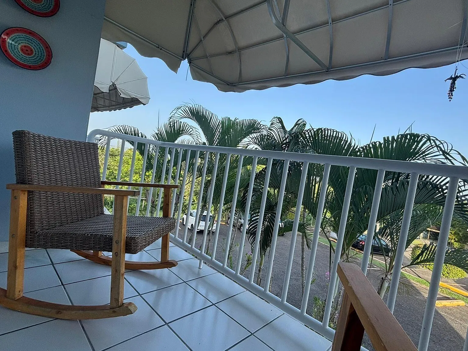 2 bed, 1.0 bath, 1000 sqft, $1,300 — Photo 4