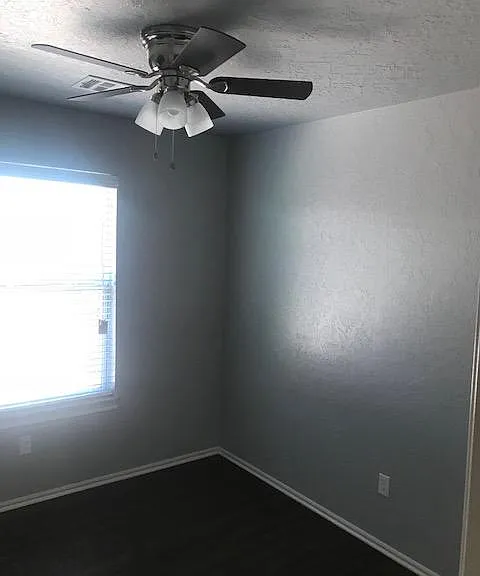 1417 Sebastiani Cir — Photo 10