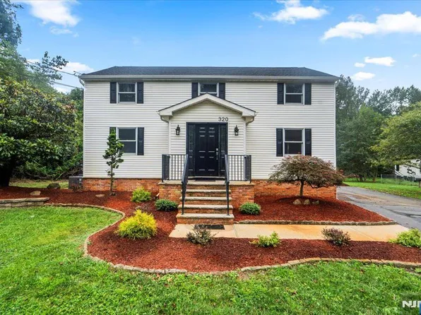 320 Texas Rd, Old Bridge, NJ 08857