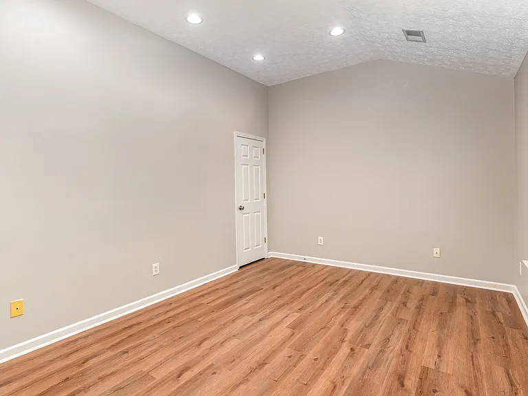 3131 Winberry Dr — Photo 11