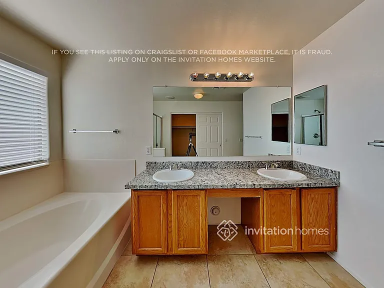 9433 W Riverside Ave — Photo 10