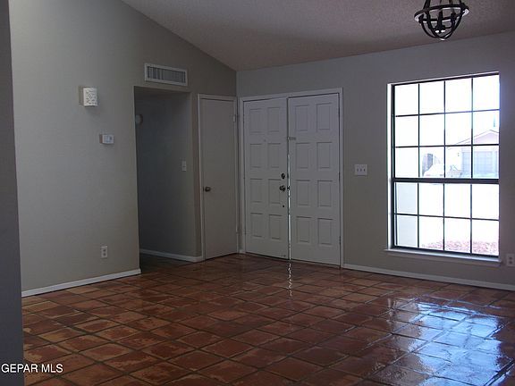 2nd image of 844 Tepic Dr