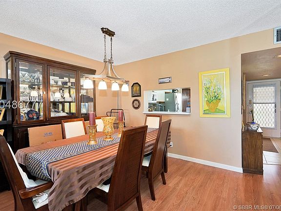 4th image of 701 SW 128th Ave APT 407F