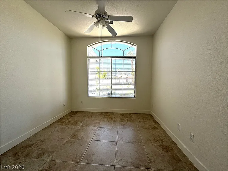10677 Windrose Point Ave — Photo 8