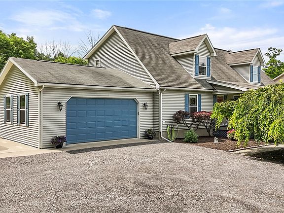 4th image of 17 Prospect St