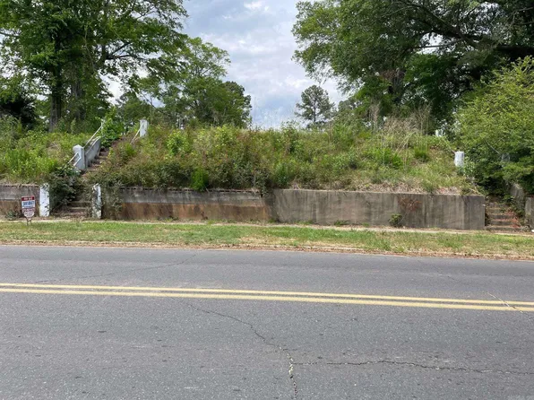 920&924 E Main St, El Dorado, AR 71730