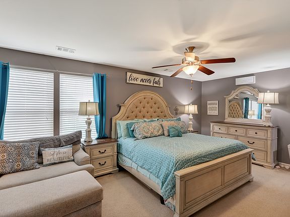 4th image of 146 Alred Cir