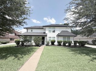 2906 Pecan Ridge Dr, Sugar Land, TX 77479