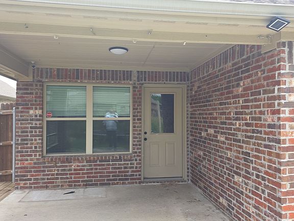 2nd image of 7505 Rothbury Dr